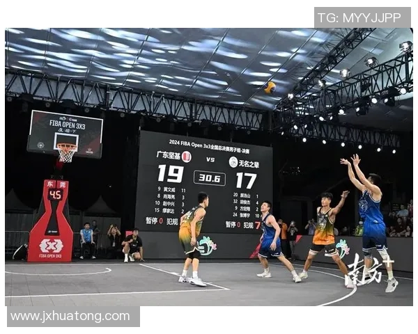 赛后分析:武汉篮球队与重庆篮球队球员个人能力对比与表现评估 赛后分析:武汉篮球队与重庆篮球队球员个人能力对比与表现评估