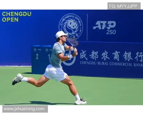 赛后分析：杭州网球队与成都网球队的默契配合与战术探讨