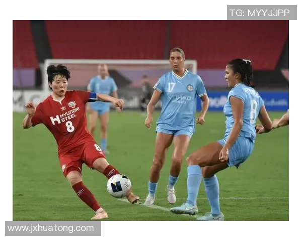 墨尔本城女队与悉尼女队巅峰对决展现女子足球魅力与实力较量