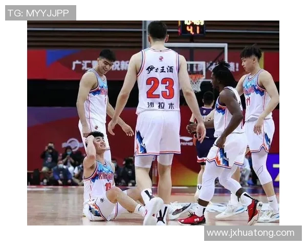 于德豪的成长之路与成功秘诀探秘，揭示他如何在竞争激烈的行业中脱颖而出