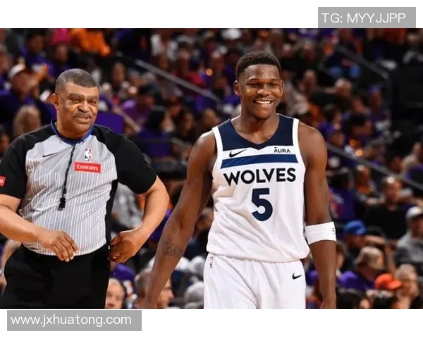 巴西国际与帕莱斯激战正酣谁能在这场对决中笑到最后