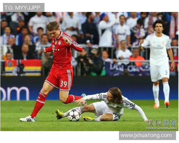 热火与勇士全场激战回顾球星表现与战术分析一网打尽