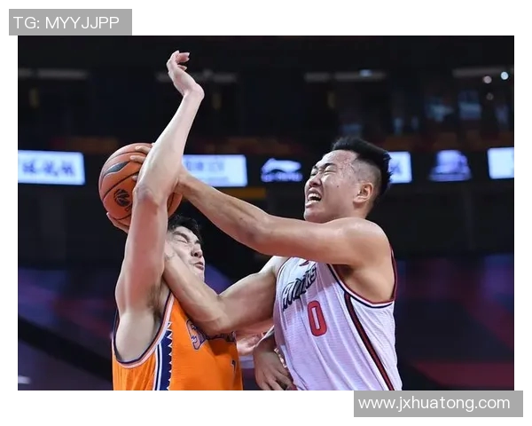 激情对决直播CBA上海队迎战深圳队全力争胜精彩瞬间不容错过 激情对决直播CBA上海队迎战深圳队全力争胜精彩瞬间不容错过