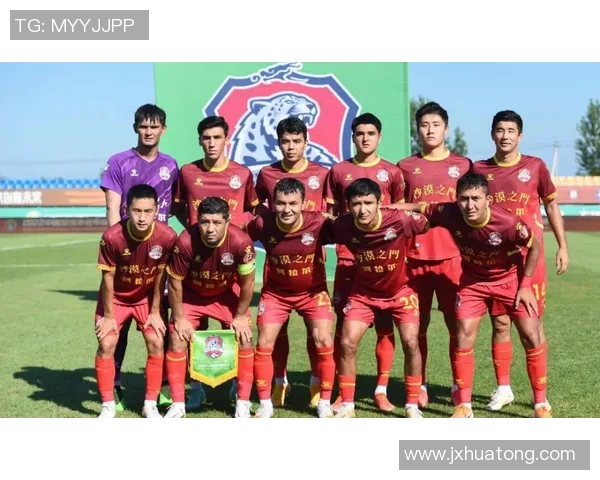 天山雪豹迎战广州恒大力争胜利展现球队实力与斗志