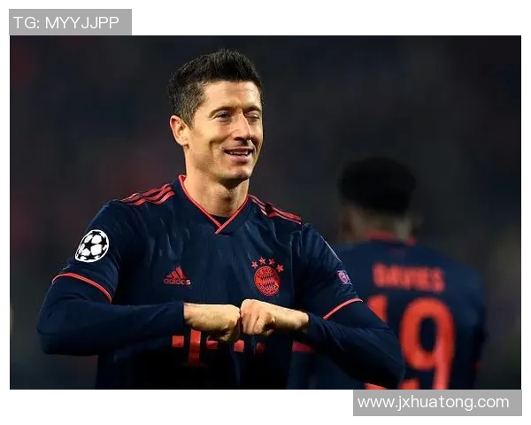 莱万在欧冠赛场火力全开10场12球领跑射手榜金靴稳了 莱万在欧冠赛场火力全开10场12球领跑射手榜金靴稳了