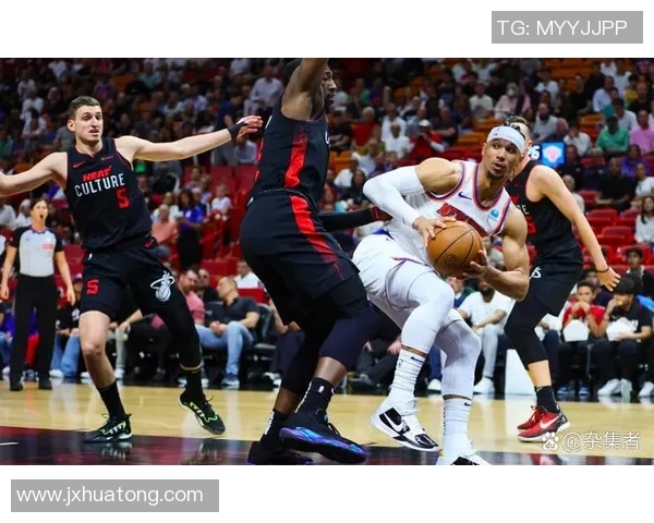 2014年尼克斯对决热火的经典对抗赛回顾与分析