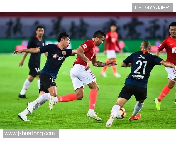 上海足球队以94分领跑精英赛积分榜展现强大实力